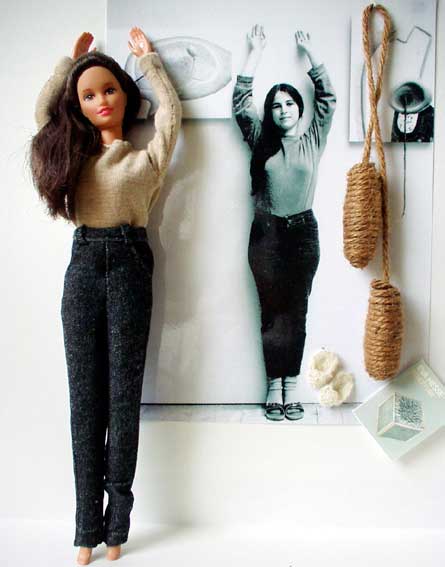 Outfits für die Künstlerinnen-Barbie - Eva Hesse